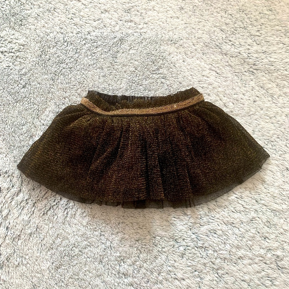 4/$20 Okie Dokie Black and Gold Metallic Tutu Skirt- 3 Months